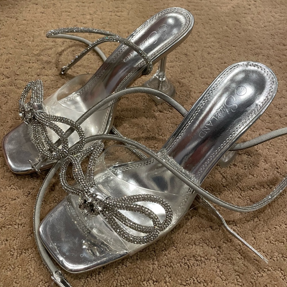 ShoeLand size 9 heels
